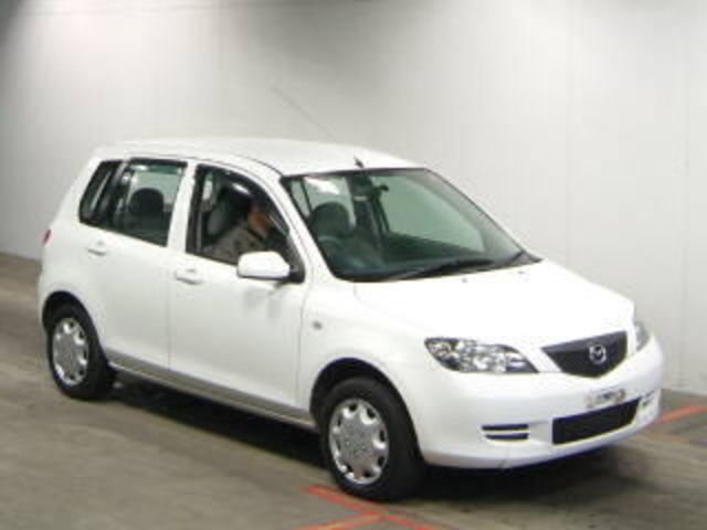 2003 Mazda Demio