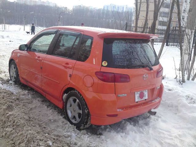 2003 Mazda Demio