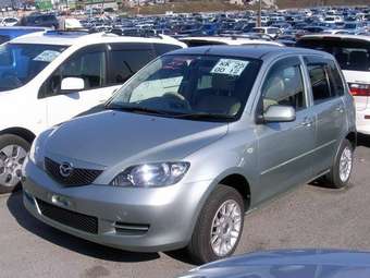 2003 Mazda Demio