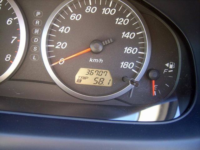 2003 Mazda Demio