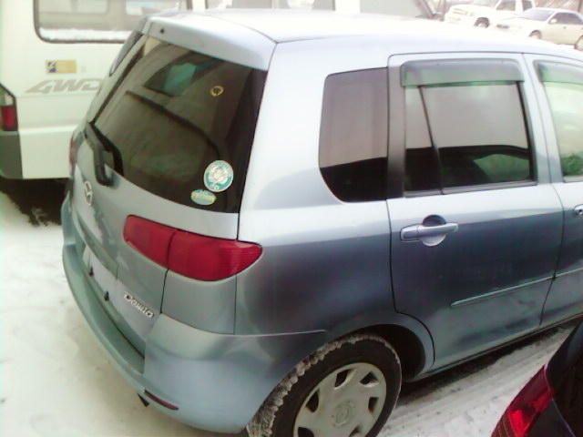 2003 Mazda Demio