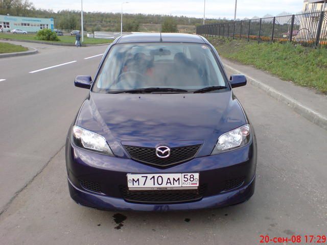 2003 Mazda Demio