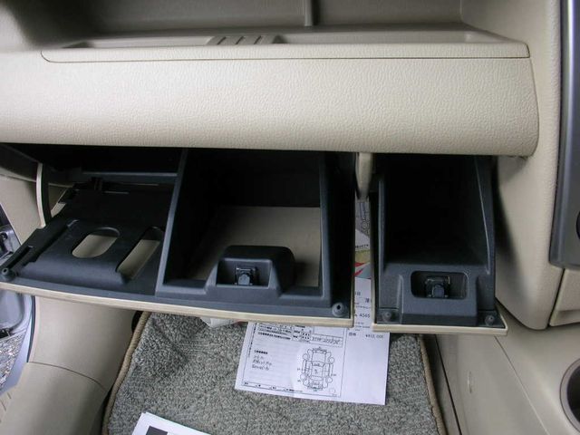 2003 Mazda Demio