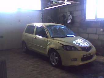 2003 Demio