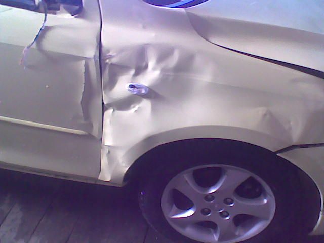 2003 Mazda Demio