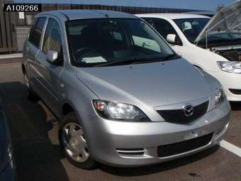 2003 Mazda Demio