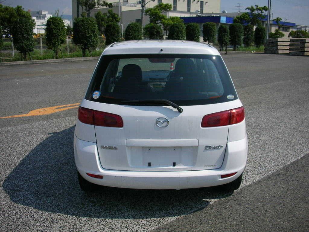 2003 Mazda Demio