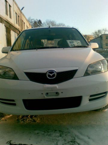 2003 Mazda Demio