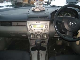 2003 Mazda Demio