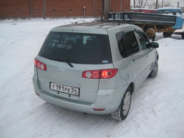 2003 Mazda Demio