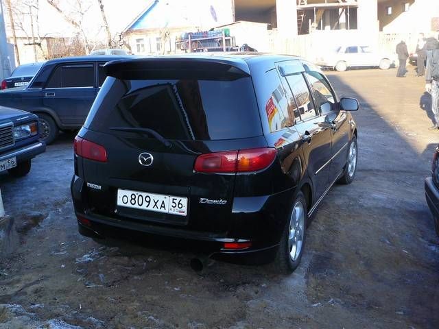 2003 Mazda Demio