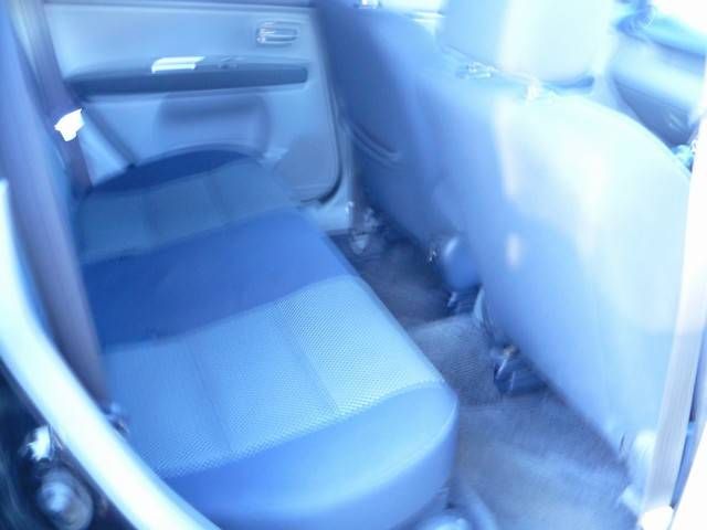 2003 Mazda Demio