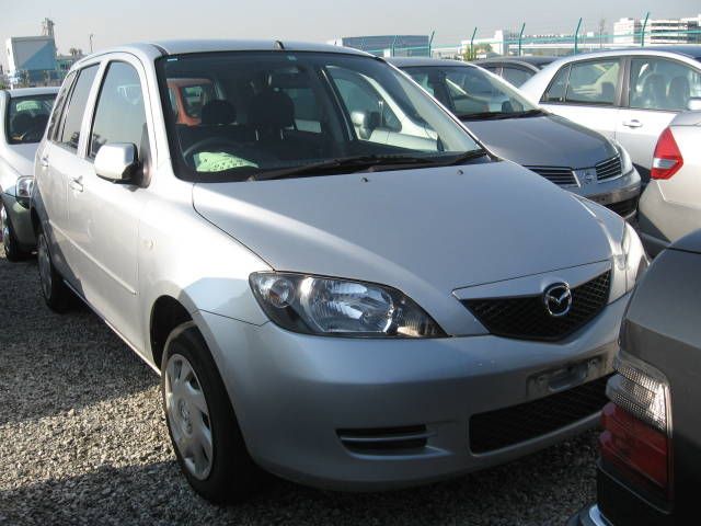 2003 Mazda Demio