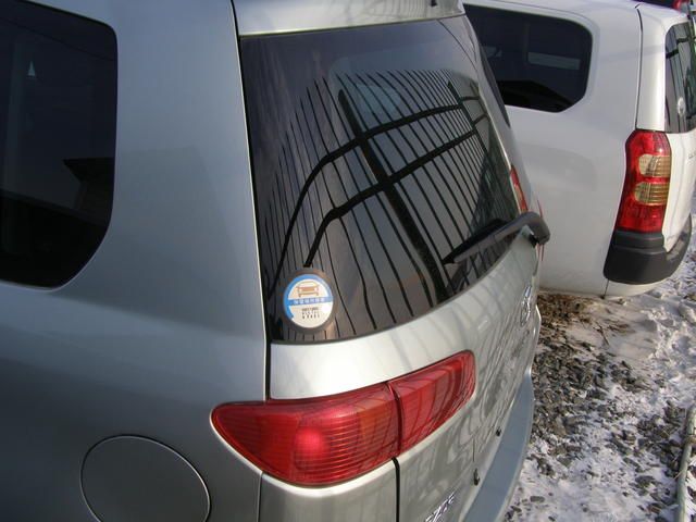 2003 Mazda Demio