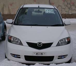 2003 Mazda Demio