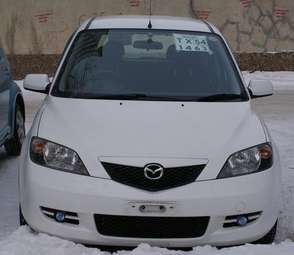 2003 Mazda Demio