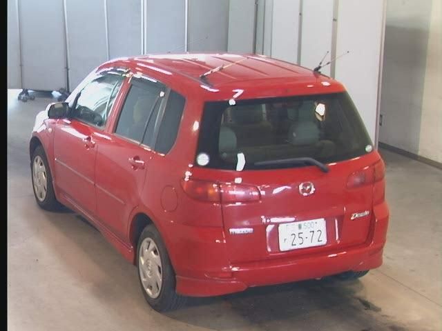2003 Mazda Demio