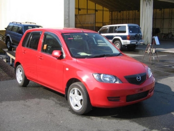 2003 Mazda Demio