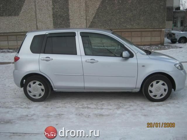 2003 Mazda Demio