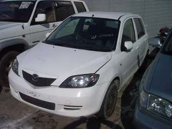 2003 Mazda Demio