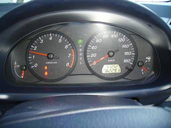 2003 Mazda Demio Pictures
