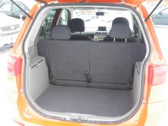 2003 Mazda Demio Pictures