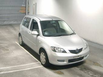 2003 Mazda Demio Wallpapers