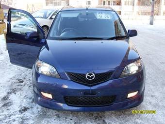 2003 Mazda Demio Pictures