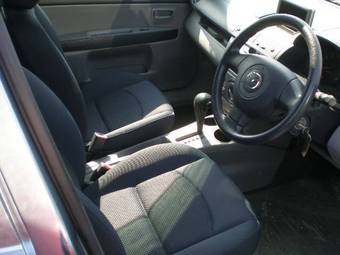2003 Mazda Demio Wallpapers