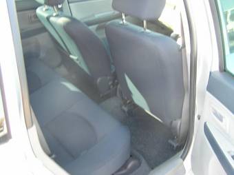 2003 Mazda Demio Photos