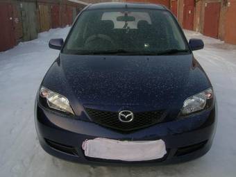 2003 Mazda Demio Photos