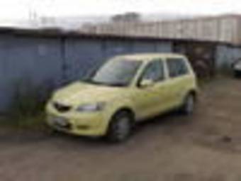 2003 Mazda Demio Images