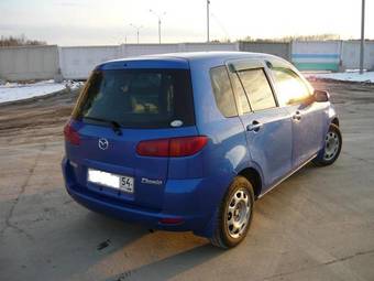 2003 Mazda Demio Pictures