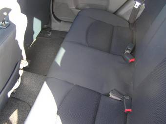 2003 Mazda Demio Photos