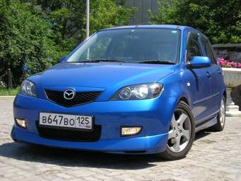 2003 Mazda Demio Pics