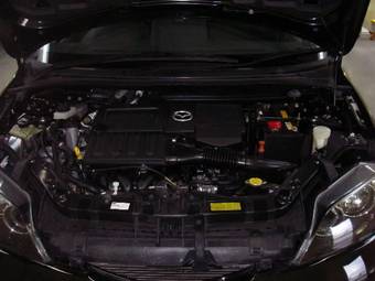 2003 Mazda Demio Photos