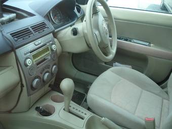 2003 Mazda Demio Pics