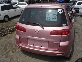 2003 Mazda Demio Pictures