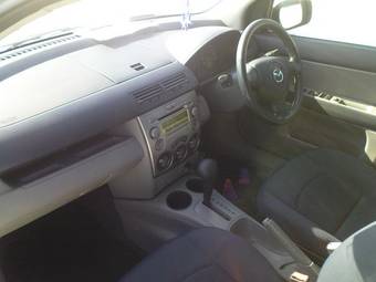 2003 Mazda Demio Wallpapers