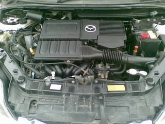 2003 Mazda Demio Pictures