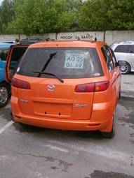 2003 Mazda Demio Wallpapers
