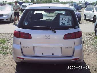 2003 Mazda Demio Photos