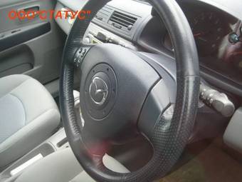 2003 Mazda Demio Pictures
