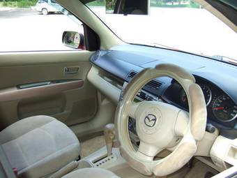 2003 Mazda Demio Pictures