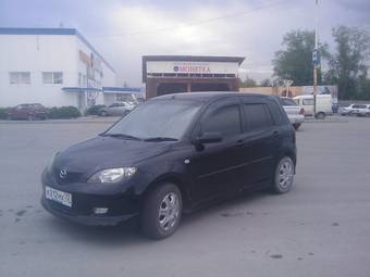 2003 Mazda Demio Wallpapers