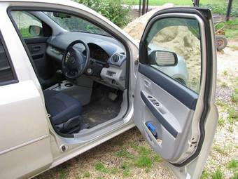 2003 Mazda Demio Pictures