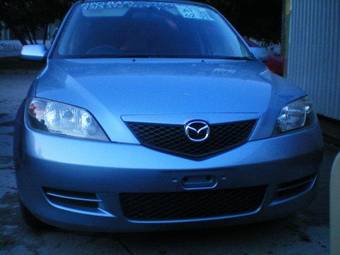 2003 Mazda Demio Pictures