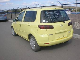 2003 Mazda Demio Pics