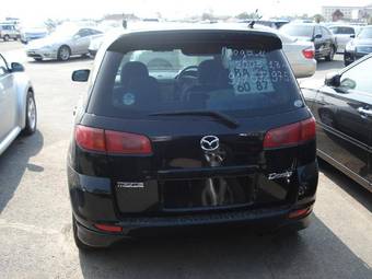 2003 Mazda Demio Pictures