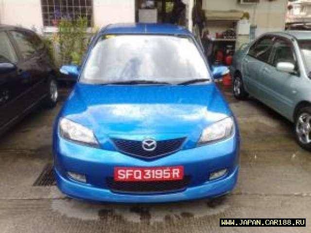2004 Mazda Demio